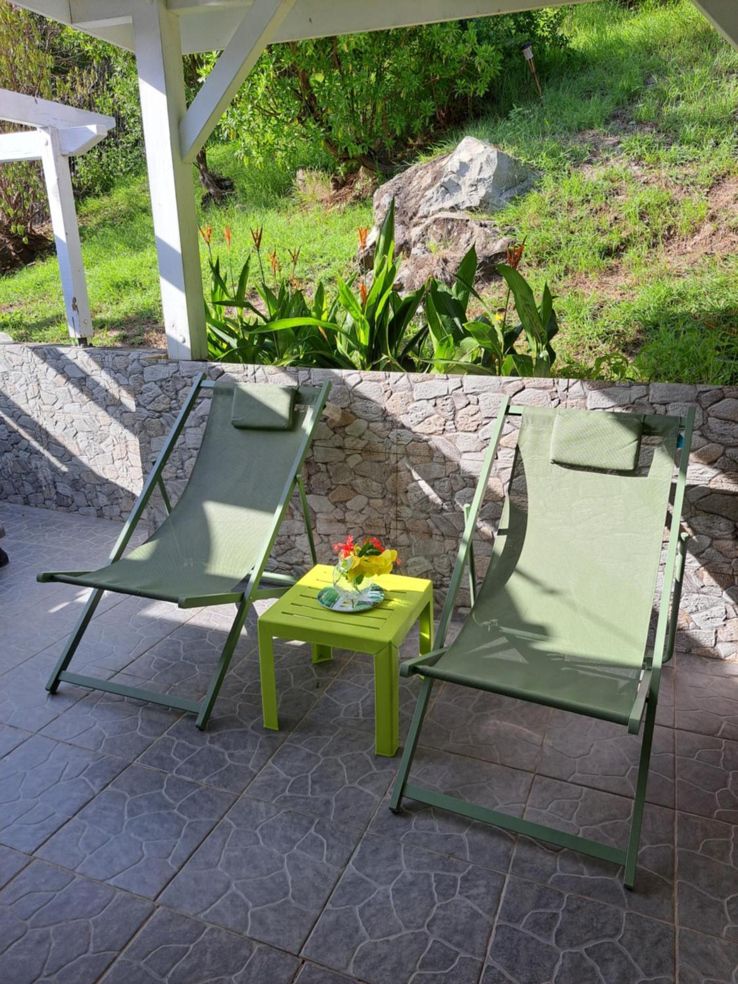 Villa Cana Et Son Spa A Terre De Haut Terre-De-Haut Luaran gambar